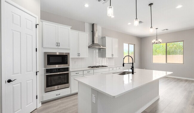 23769 N 163rd Dr, Surprise, AZ 85387 - photo 2