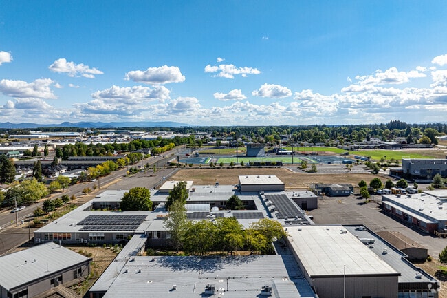 Memorial Middle School shares resources with neighboring West Albany High School in Oregon.