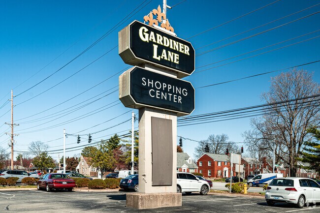 Gardiner Lane Shopping Center is a short trip away for Wellington locals.
