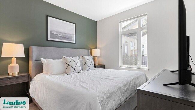 9015 Kings Grant Dr unit 8304-304.1413187, Charlotte, NC 28262 - photo 3