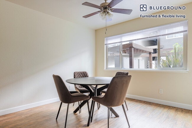 234 Escuela Ave unit FL1-ID2019, Mountain View, CA 94040 - photo 6