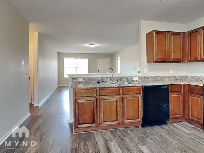 106 Palm St, Jacksonville, AR 72076 - photo 4