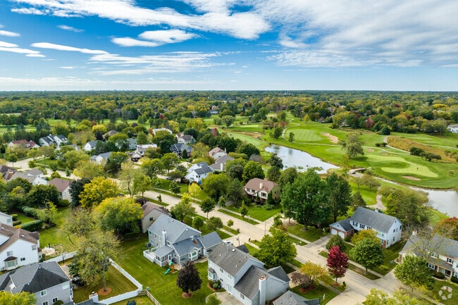 The Woodlands at Fiore is located in Buffalo Grove, Illinois.