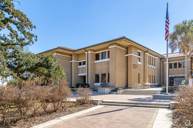 University Lab School is ranked 10th within Louisiana.
