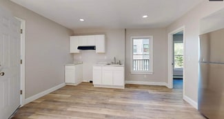 48 Knox St Unit 3, Lewiston, ME 04240