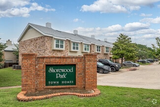 1924 Shorewood Dr, Grapevine, TX 76051