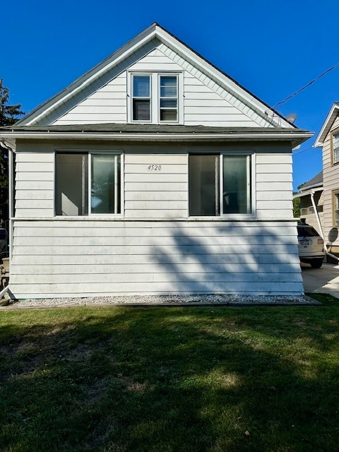 4520 18th Ave, Kenosha, WI 53140