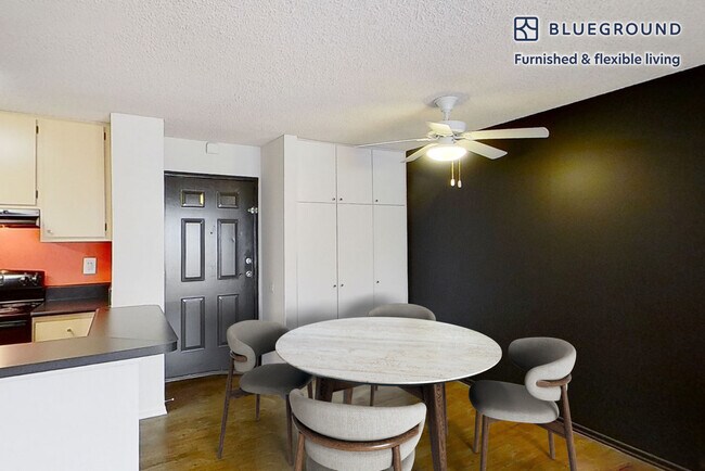 3883 Ingraham St unit FL3-ID942A, San Diego, CA 92109 - photo 5