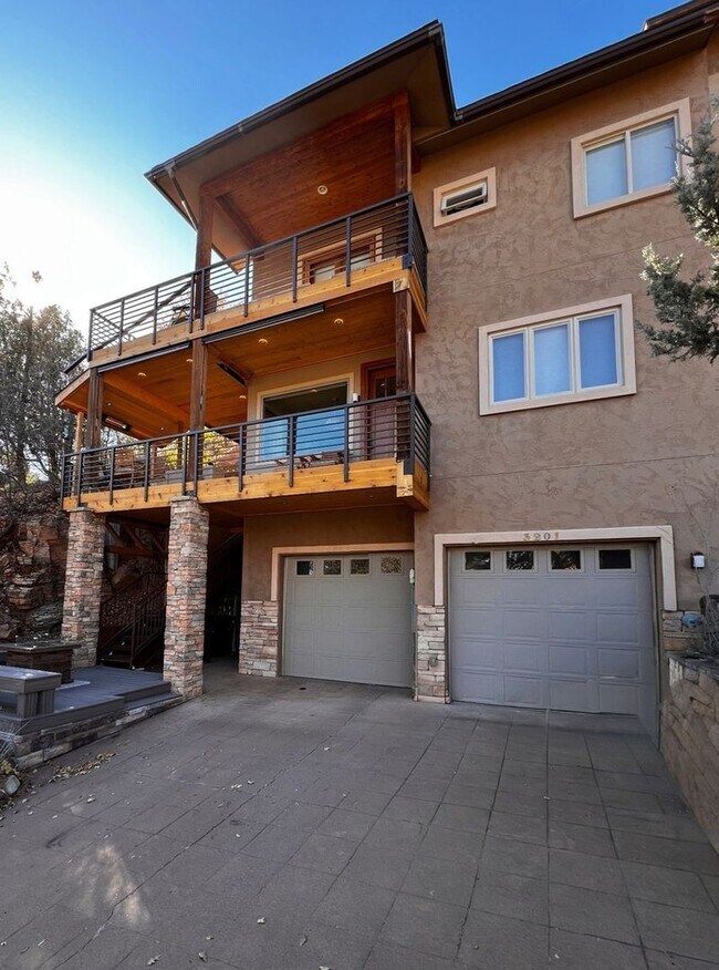 3201 W 7th Ave, Durango, CO 81301