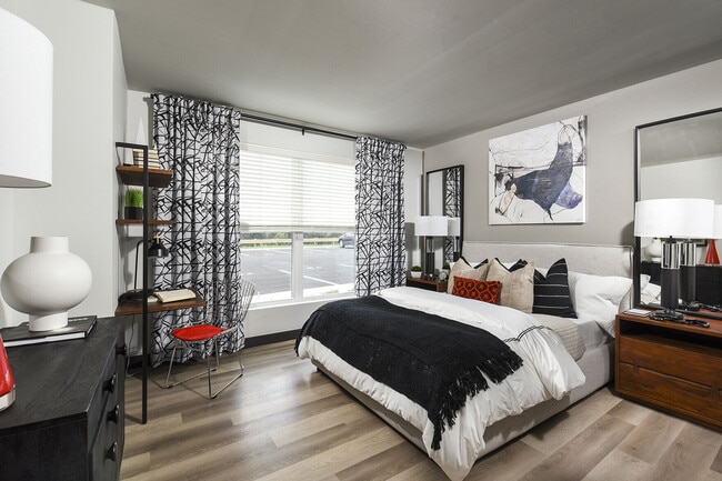 J Woburn Heights, Woburn, MA 01801 - photo 5