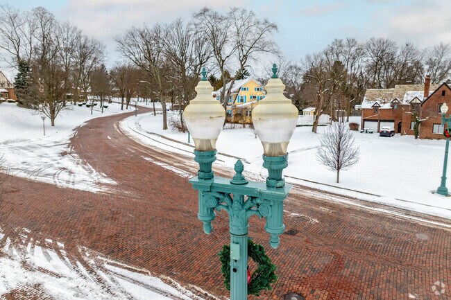 Brick lined streets and historic lamp posts add to the charm of Historic Ridgewood.