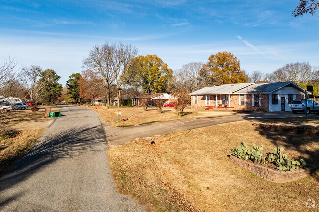 Large front yards add to the serenity of homes in Oak Grove.