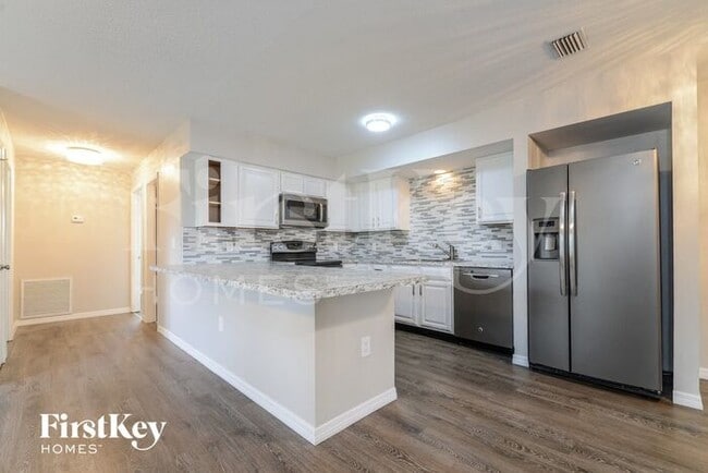 3006 22nd Ave W, Bradenton, FL 34205 - photo 5