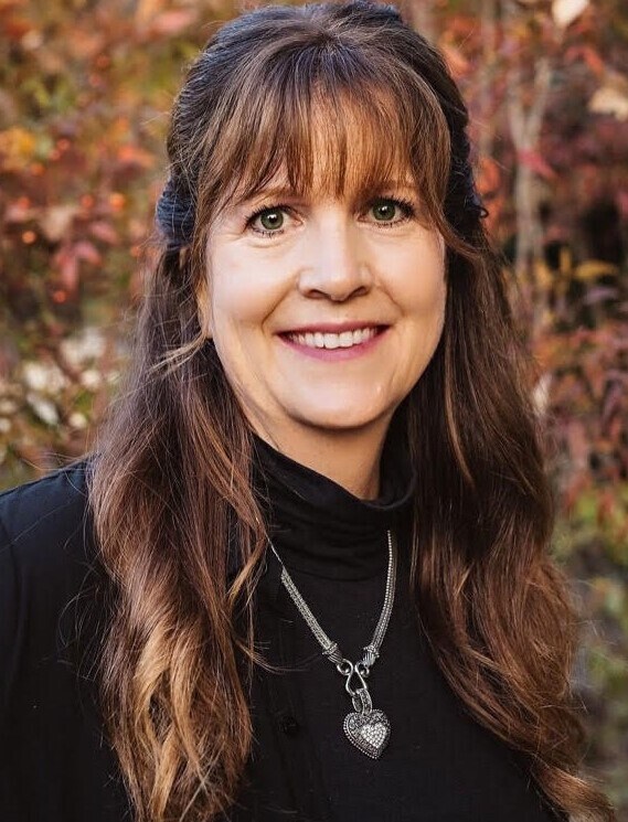 Shelley Holmquist