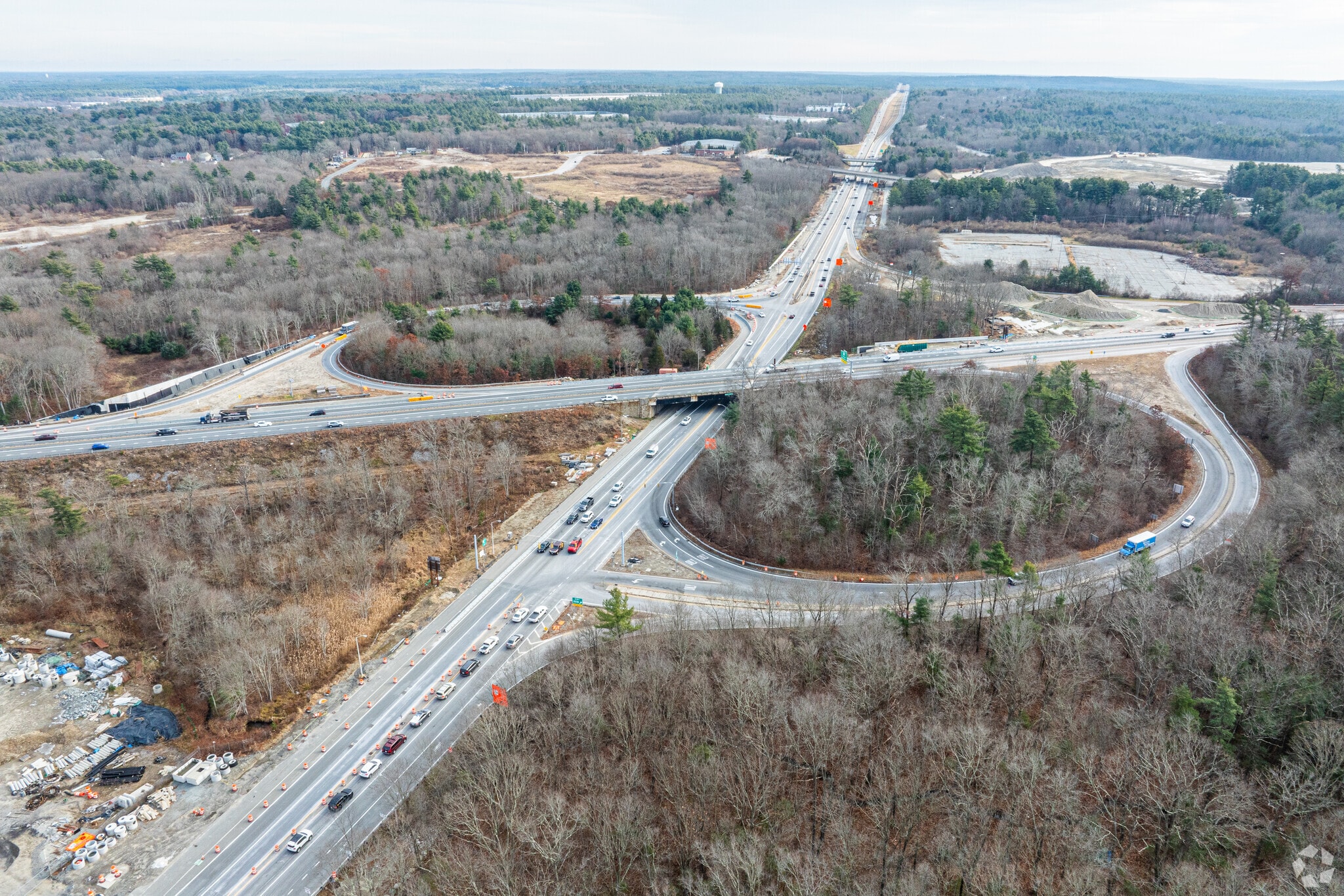 Idlewood is just a short drive to major connecting arteries such as I-95 and I-195.