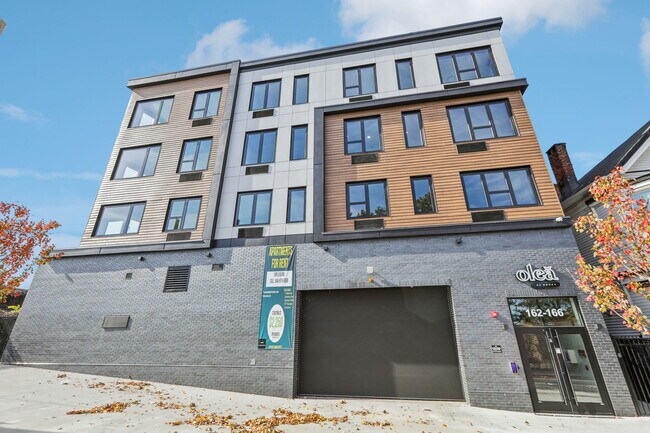 Olea by Gomes, Newark, NJ 07107 - photo 4