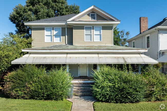 Large single family homes cater to the growing community of West End.