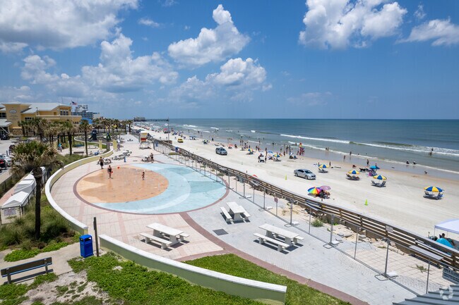 Breakers Oceanfront Park is a 2 acre park that offers a variety of activities in Daytona Beach.