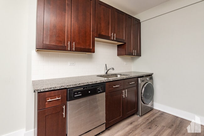 485 Roger Williams Ave unit 725-01, Highland Park, IL 60035 - photo 7