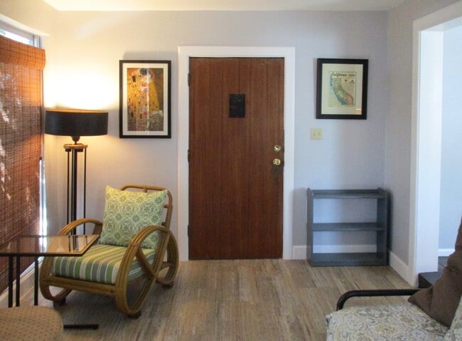 3450 Effie St unit Guest House, Los Angeles, CA 90026 - photo 3