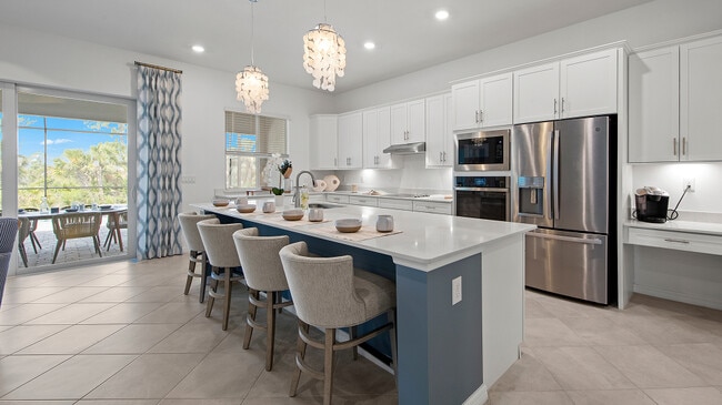 13092 Tulum Loop, Venice, FL 34293 - photo 2