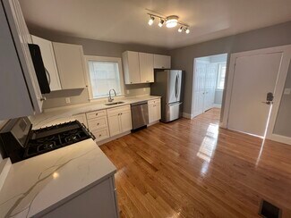 366 Highland Ave, Somerville, MA 02144