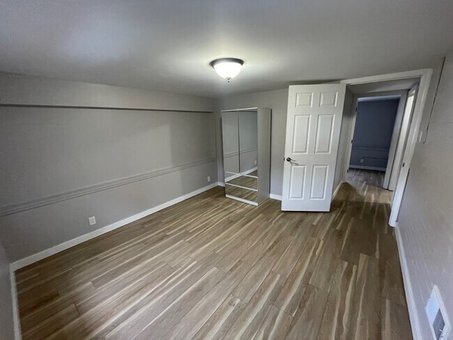 919 Pennsylvania Ave unit 2, Monaca, PA 15061 - photo 7