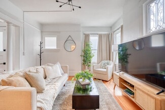1032-1036-1036 Se 12th Ave Unit ID1309849P, Portland, OR 97214
