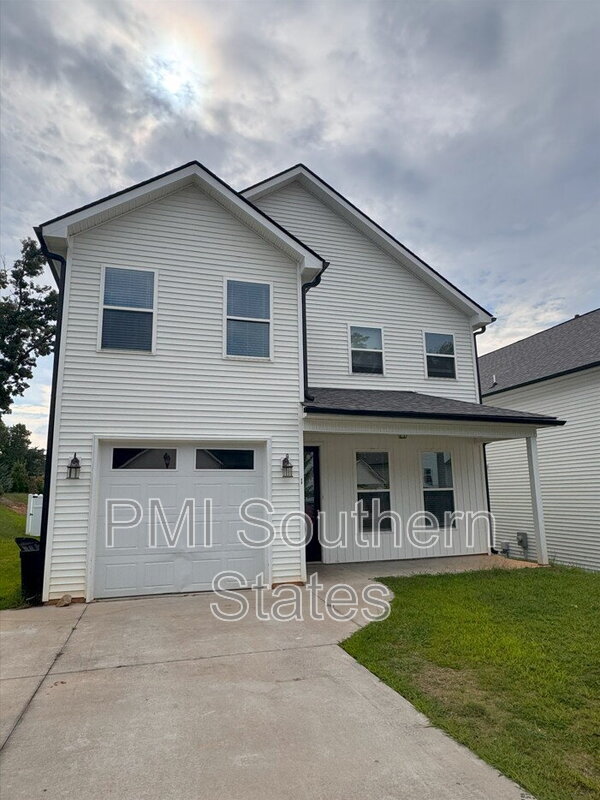 1 Solis Ct, Travelers Rest, SC 29690