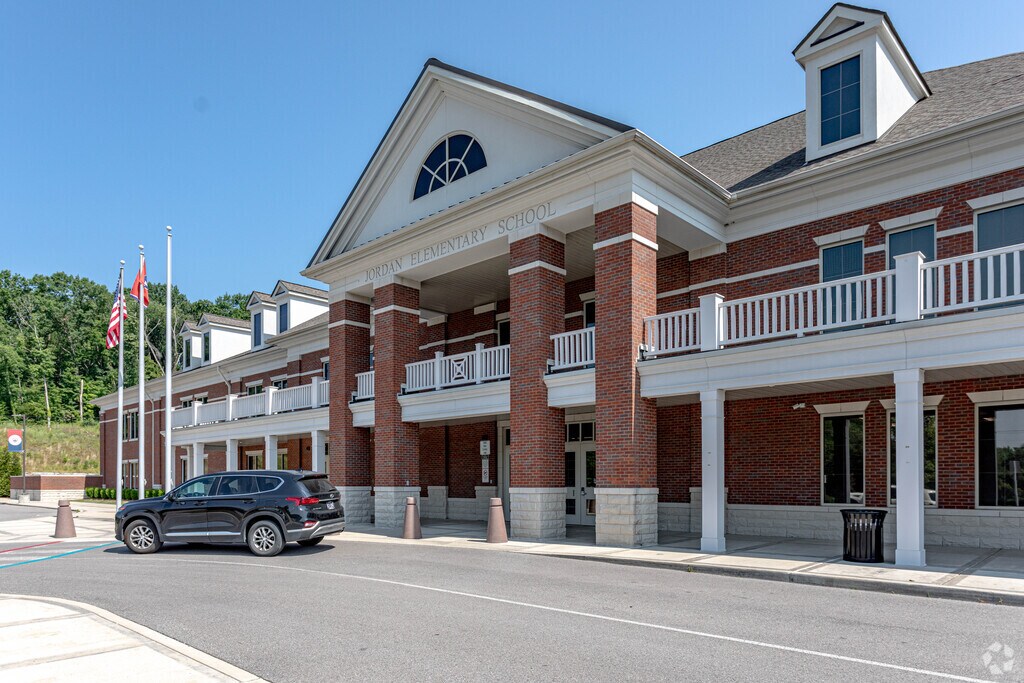 Jordan Elementary School is located in Brentwood.