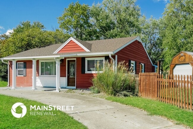 14020 Darwin Blvd, Louisville, KY 40272 - photo 2