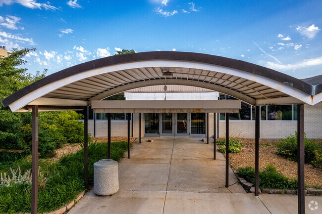 Average ACT scores for Greenwood graduates exceed both state and national averages.