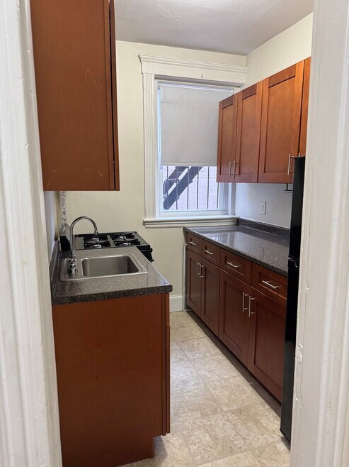 2 Lansdowne St unit 34, Boston, MA 02215 - photo 1