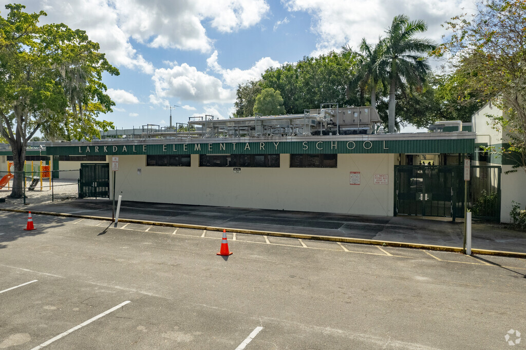 Welcome to Larkdale Elementary School in Ft Lauderdale, FL.