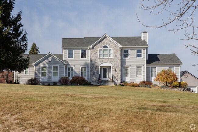 Lafayette features many contemporary homes that make use of its spacious lots.