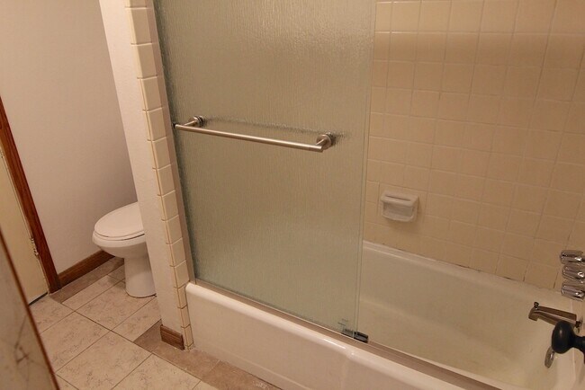 770 W Imperial Ave unit 33, El Segundo, CA 90245 - photo 7