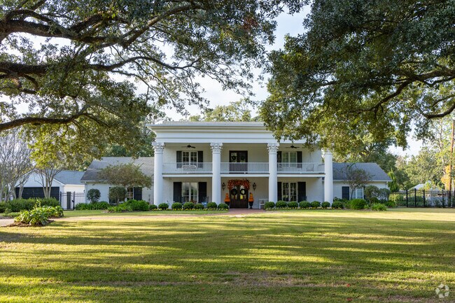 New builds are sprinkled throughout Lafayette, and common in the southern half of town.