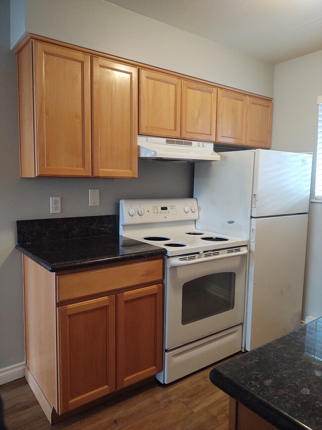 Kitchen_2