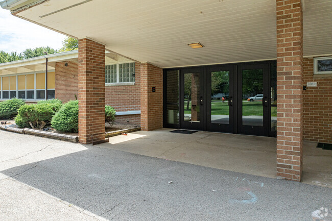 The courses at Mazon-Verona-Kinsman Elementary encourage critical thinking and creativity.