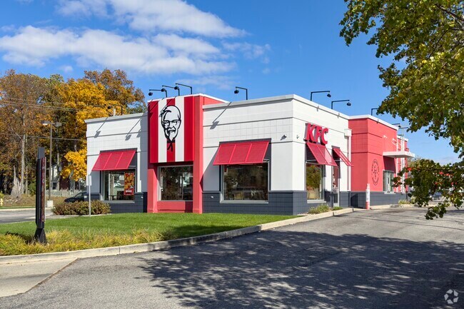 KFC is among the local dining options found in Pettit-Rudisill.