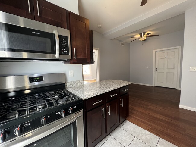 2020 24th St, Detroit, MI 48216 - photo 7