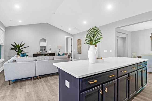 1204 Homecoming Blvd unit 36893303, Ravenel, SC 29470 - photo 6