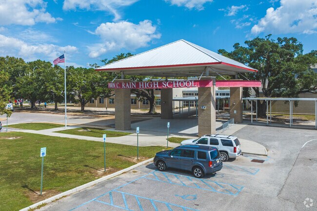 Ben C. Rain High School is a highly-rated school in the Neshota neighborhood.