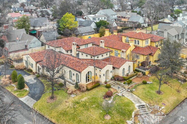 Forest Hills neighborhood was established in 1929.