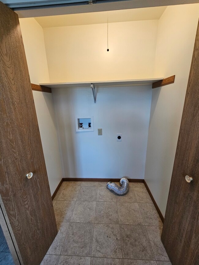 158 Hillcrest Ave, Findlay, OH 45840 - photo 7