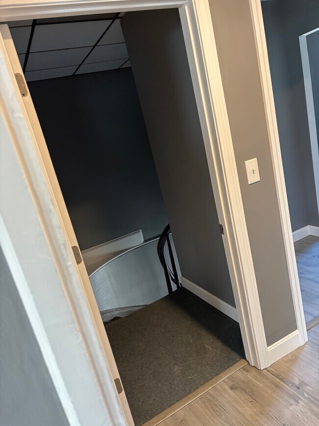 161 High St Unit 2, Taunton, MA 02780