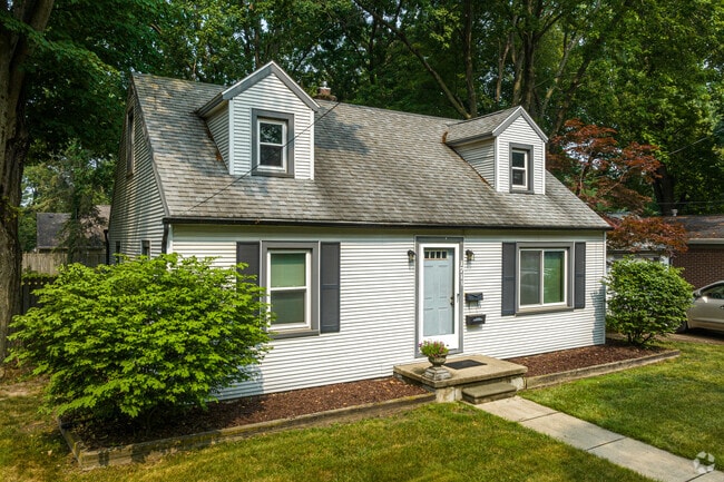 Cape Cod-style homes rest peacefully in the Bassett Park neighborhood.