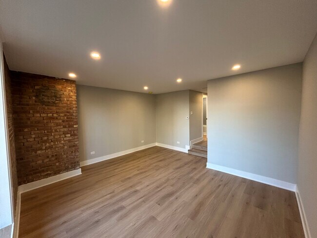 1214 N La Salle Dr unit D2, Chicago, IL 60610 - photo 6