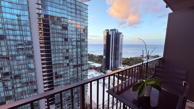 'A'ali'i unit 3112, Honolulu, HI 96814 - photo 6