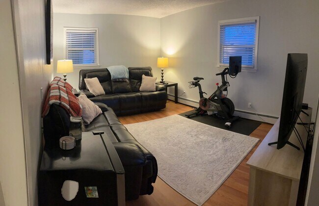 100 Abbott Ave unit 1 Bdrm first floor a, Mastic, NY 11950 - photo 4